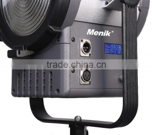 Menik SR-2000B 200W Focus and Color Temperature Adjustable Fresnel Lens LED Spotlight photo-3
