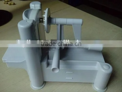 Multifunctional 3 in 1Tri Blade Plastic Spiral Vegetable Slicer photo-4