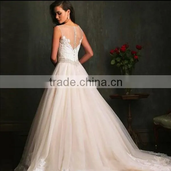 Beautiful Wedding Dress photo-2