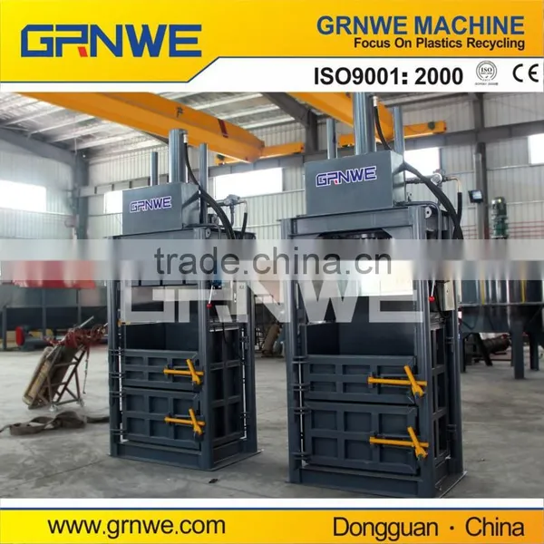 Used Clothes and Textile Compress Baler Machine