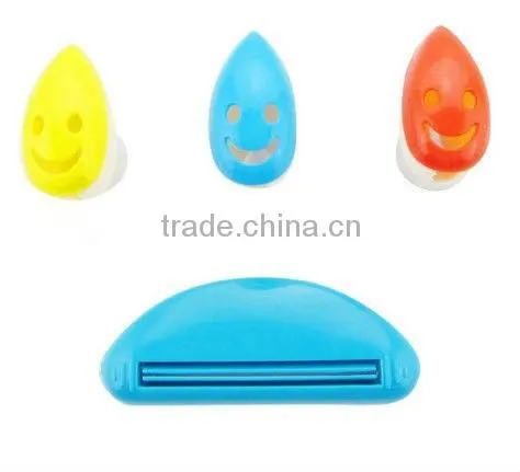 Smiling Face Toothbrush Holder photo-2