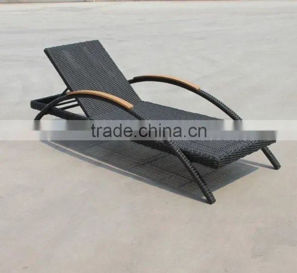 Factory Direct Wholesale Outdoor Furniture Sunbed photo-3