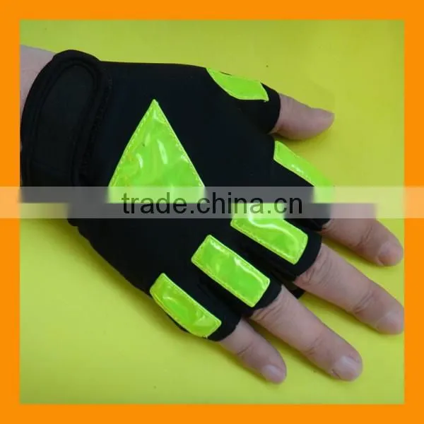 Glow In The Dark Road Safety Gloves photo-4