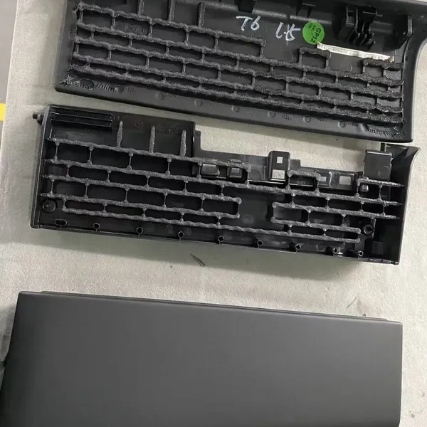 Automobile Armrest Box Servo Hot Plate Welding; Reliable and Stable Performance; Jin Changxing Servo Hot Plate Machine photo-2