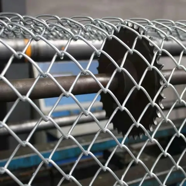 Galvanized Woven Wire Mesh 2mm Aperture 1.6mm Wire Diameter 4x8ft Sheet High Tensile Strength photo-4