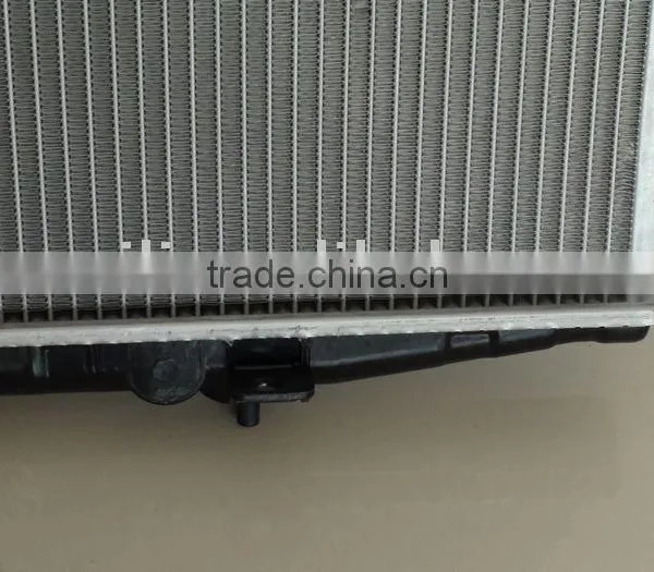 Aluminum Auto Radiator for Nissan 21410-1E400 photo-2