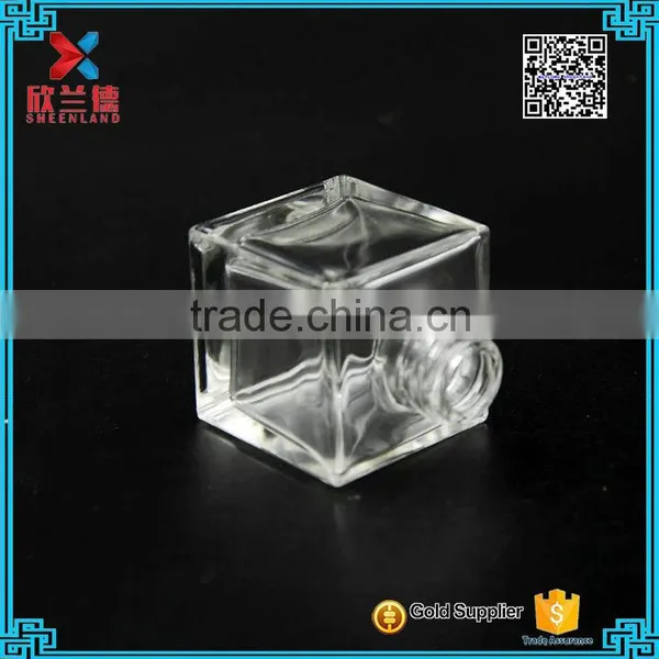 Wholesale 55ml Square Glass Aroma Diffuser Bottle With Screw Cap photo-3