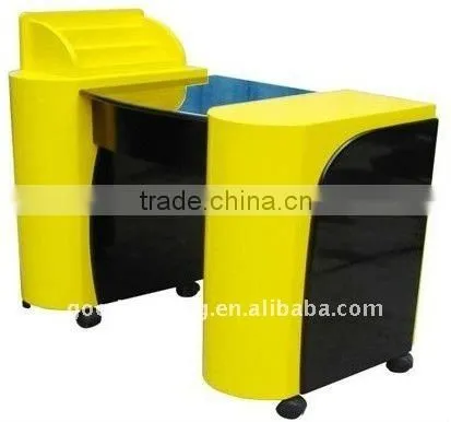 Manicure Table