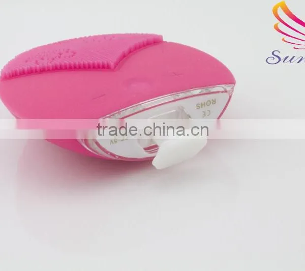 Hot Selling Skin Cleanser Electric Exfoliating Brush Facial Cleaning Brush photo-4