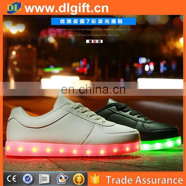 Canada Popular Led Flashing Lights up Shoes for Kids photo-4