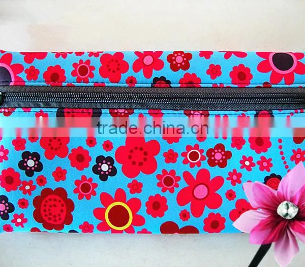 Neoprene Pencil Case for Girls, Two Pockets, Large Capacity, Nice Heat-transfer Printing, Custom Size and Color photo-2