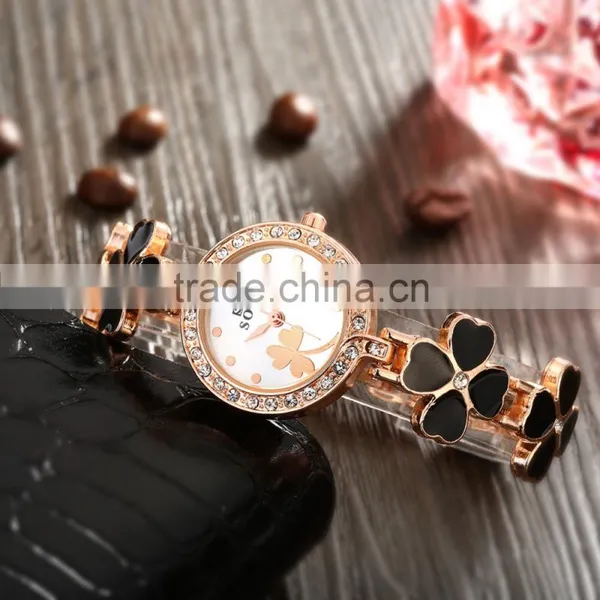 2016 Cheap Price Fashion Four-leaf Clover Ladies Fancy Watches Imported Watches Quality Choice Most Popular photo-2