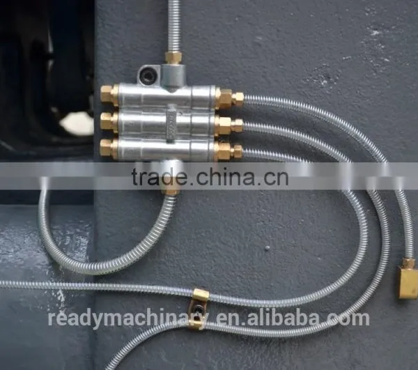 320Ton Servo Motor Plastic Pallet Injection Molding Machine photo-6