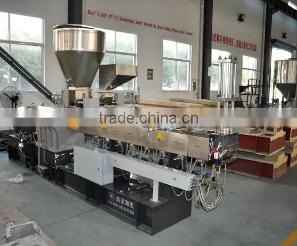 Small Lab Plastic Pellets Filler Pet Masterbatch Granules Twin Screw Extruder photo-2