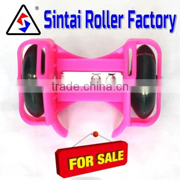 Kids and Adult Attachable Single Flashing Roller Skating photo-3