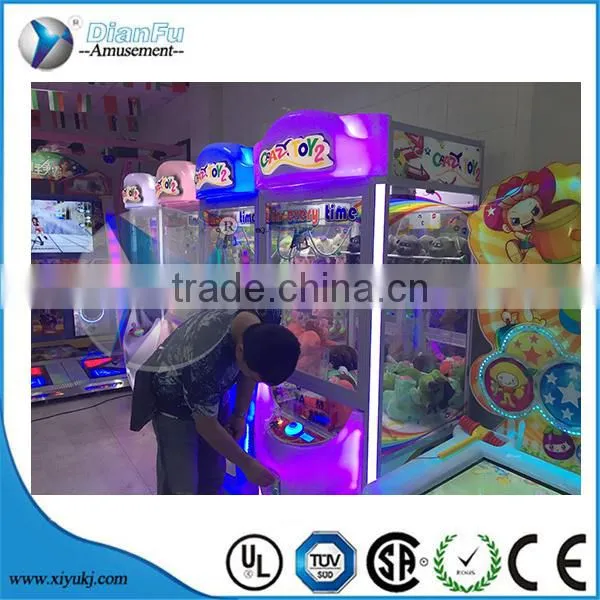Operated Claw Toy Crane Operated Claw Toy Crane Crane Claw Machine Prizing Prize Game Machine for Sale photo-4