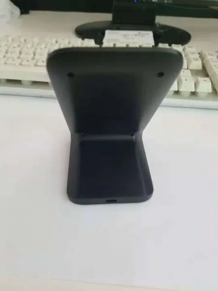 Charging Vertical Stand Wireless Cell Phone Charging Station