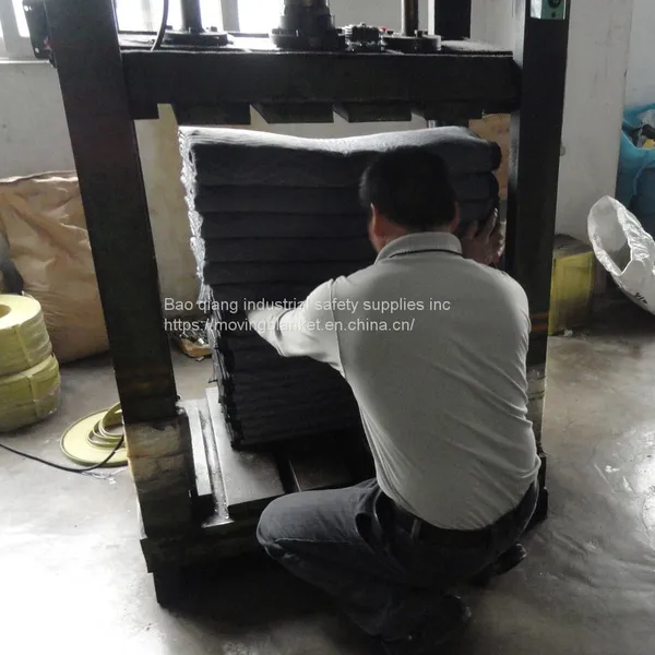 Moving Blanket ,moving Pad,moving Mat for Furniture Cover and Furniture Safety photo-4