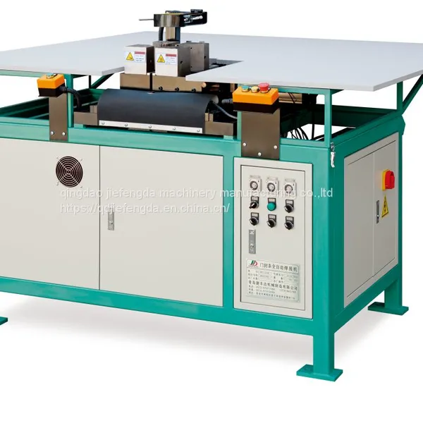 Автоматическая сварочная машина для уплотнителя двери