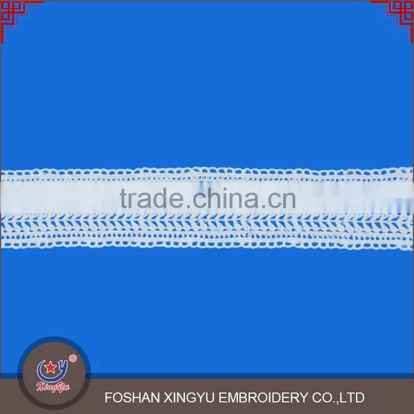 China Supply Small Leaf Shape Water Solube Chemical Mesh Embroidered Lace Trim photo-2