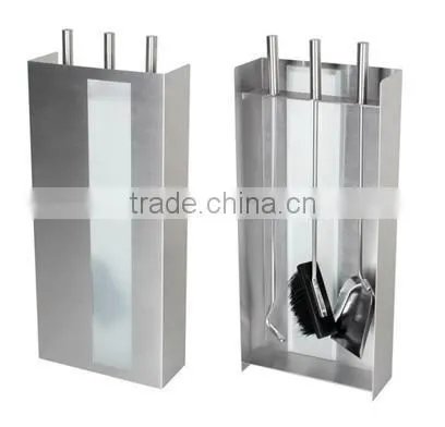 iron fireplace set / fire tools