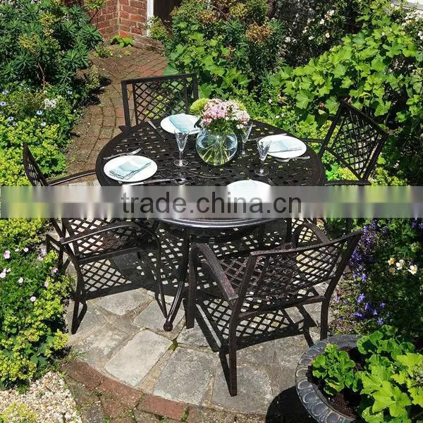 Factory Custom Garden Furniture Chair and Table