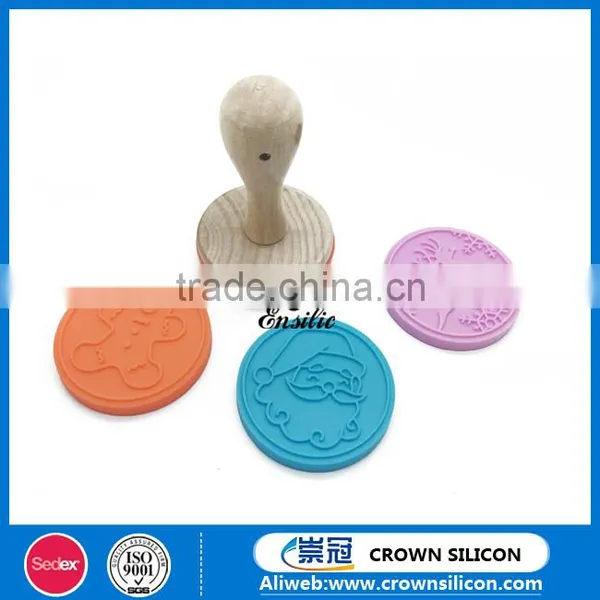 Best Price Christmas Silicone Cookie Biscuit Stamps With Wood Handle photo-2