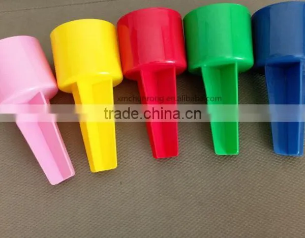Plastic Beach Beverage Sand Cup Holders photo-4