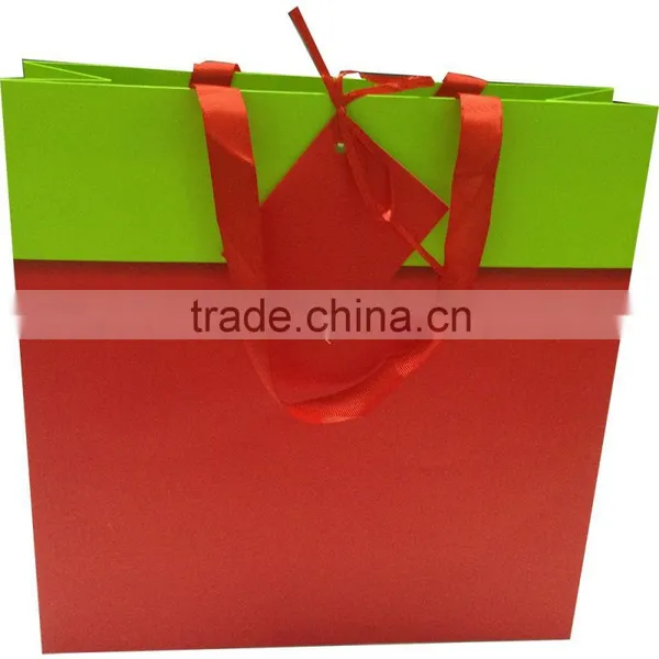 Cheap Custom Paper Gift Bags photo-4