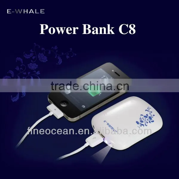 E-warmer Mobile Power Bank Charger 2400mAh Mobile Power Bank C8 photo-2