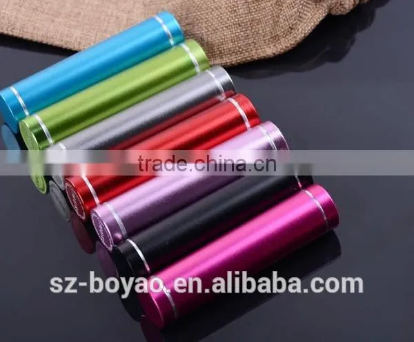 2016 Factory Price Cylinder Shape Power Bank,portable Power Bank With LED Light photo-4