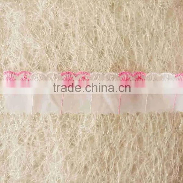 2016 New Design Pink T/C Lace Floral Lace Trimming for Garment