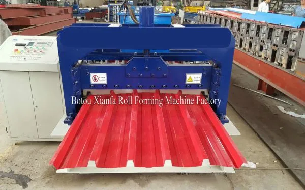 Color Steel Roll Forming Machine photo-2