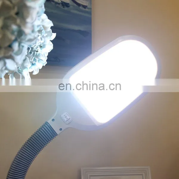 Natural Sunlight Dimmable LED Desk Light photo-6