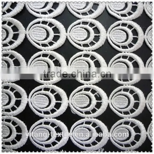 Embroidered cutwork fabric