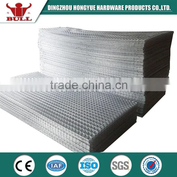 Electric Galvanized Welded Fence photo-3