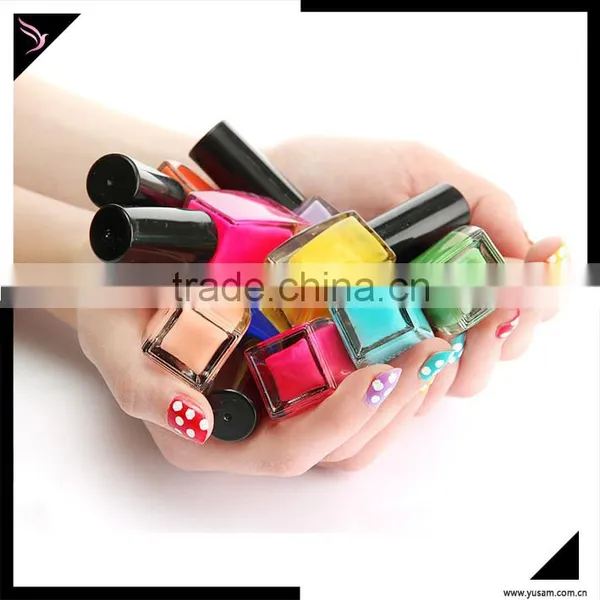 NEW Arrival OEM Fashionable Top Lady Halal Nail Polish Custom Logo Nail Polish photo-4