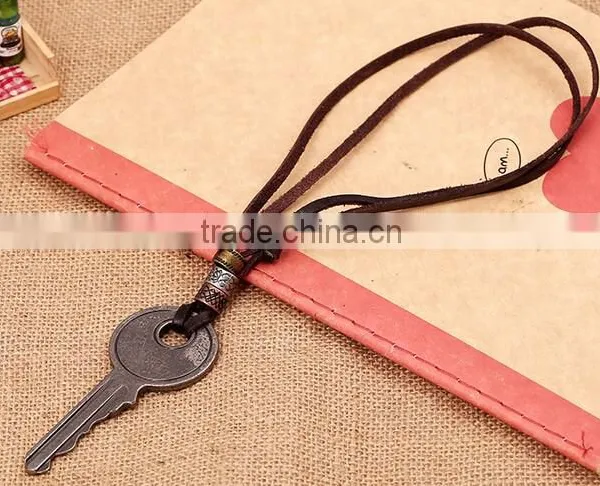Rock Mens Retro Big Alloy Key Pendant Leather Necklace Jewelry Key Leather Necklace photo-5