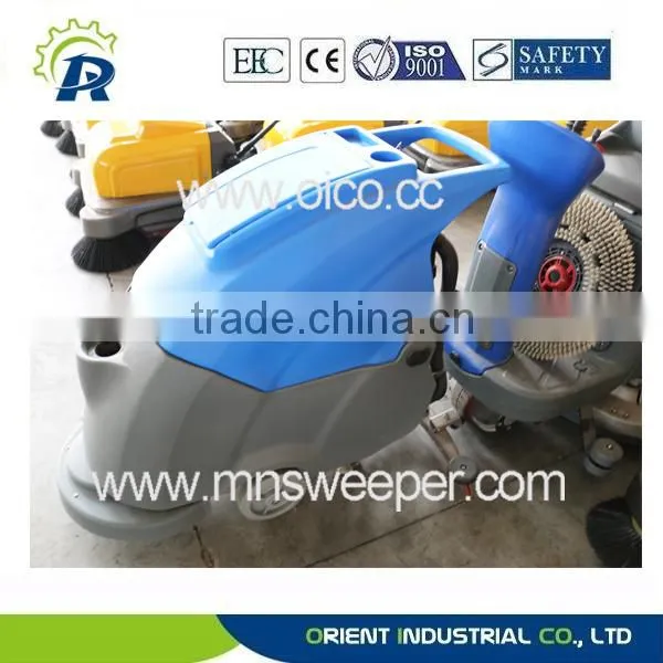 Brush Plate Motor 600w Vacuum Soak Scrubbing Machine Washing Cars Hand Propelled Washing Sucking Dry Machine photo-2