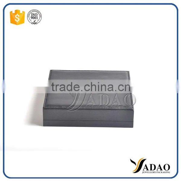 Sophisticated Technology Hinged Leather Box for Sale photo-4