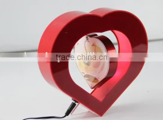 Maglev Rahmen With Heart Shape, Cool Magnetic Suspension Photo Frame With Heart Shape photo-3