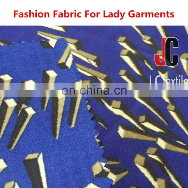 2016 New Fashion Design 100% Polyester Silk and Soft Washed Wool Printed Fabric photo-3