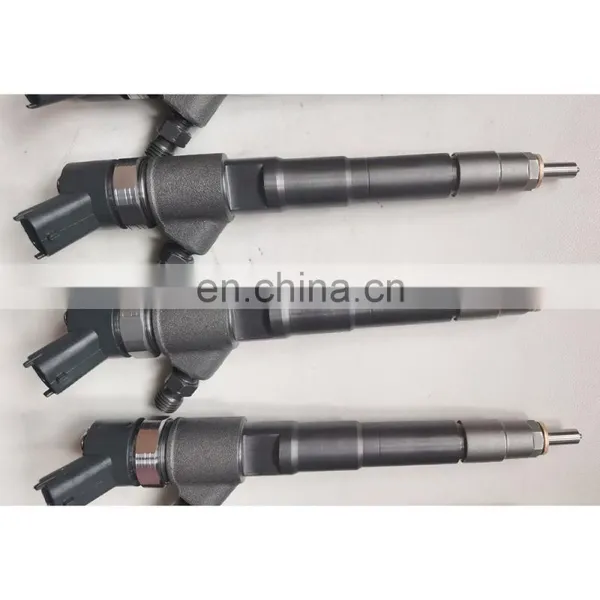 0445110248 0445110247 Diesel Injector 71793015 504088823 504380117 0986435163 2995472 Fuel Injector for Bosch NEW HOLLAND Iveco photo-5