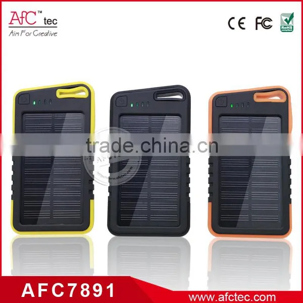 Wholesale Abs Outdoor Waterproof 4000 Mah High Capacity Solar Power Bank photo-2