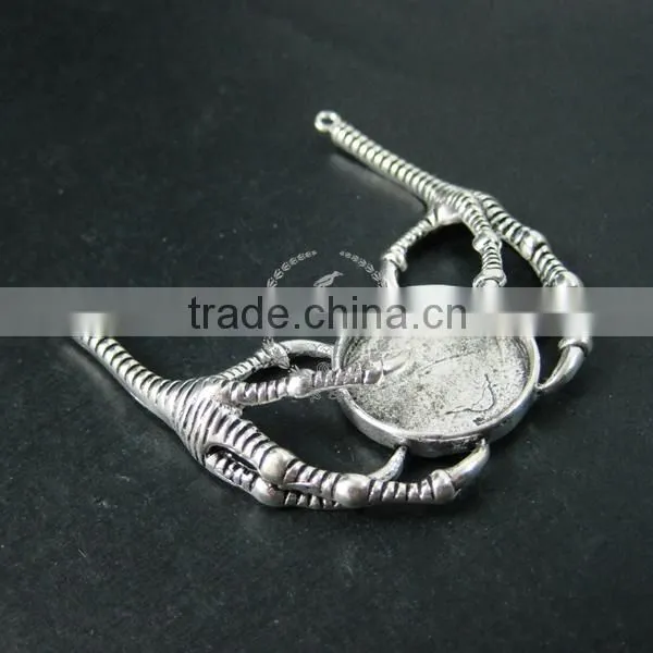 21.5mm Vintage Style Antiqued Silver Plated Skull Talon DIY Pendant Charm Supplies Findings 1820272 photo-2