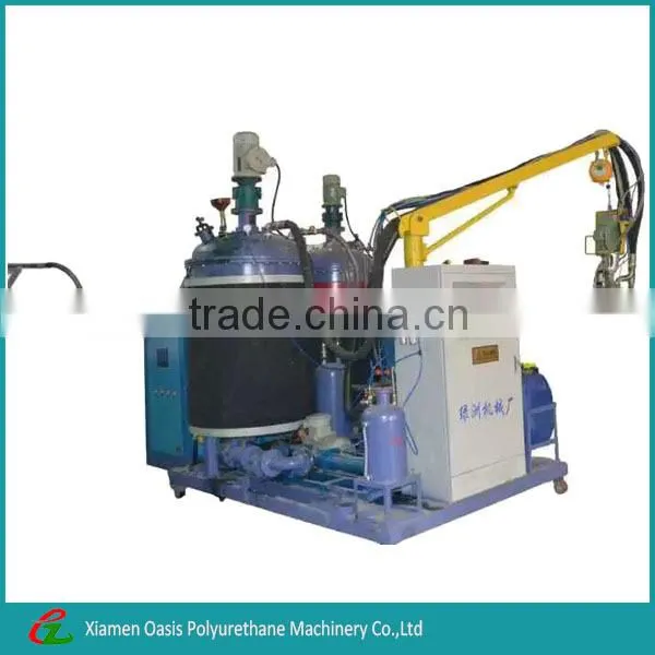 Low Pressure PU Foam Injection Machine for Shoes Soles Insoles photo-2