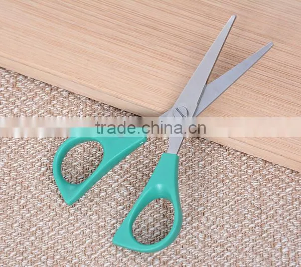 Fashion High Quality Student Scissors Plastic Handle Office Scissors photo-3