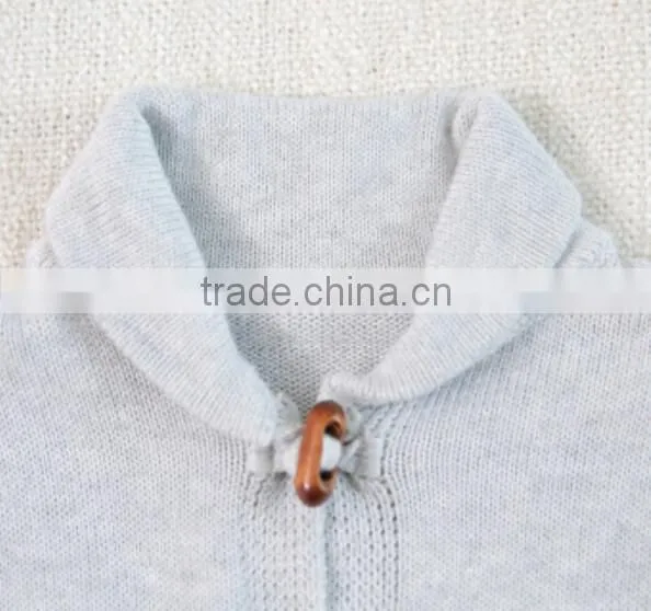 V-neck Fashion Baby Sleeveless Sweater photo-3