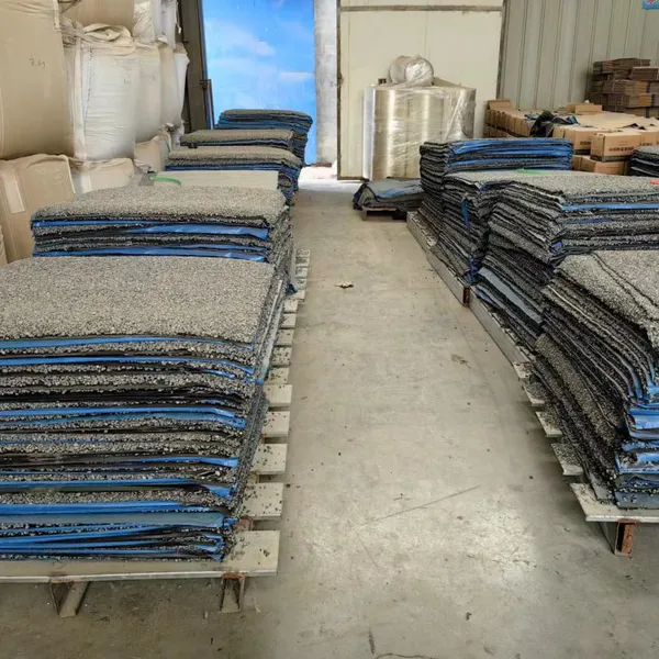 Road Crack Repair Patches With Big Size Stones photo-4