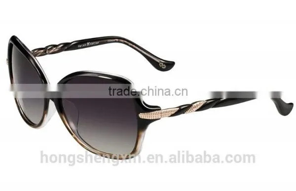 Design in Italy Made in China Cheap Promotional Sunglasses
